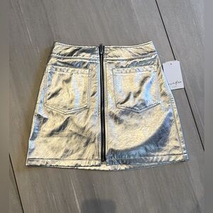 Love Fire Junior Silver Metallic Mini Skirt